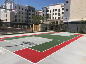 Staybridge Suites Irvine - John Wayne Airport by IHG